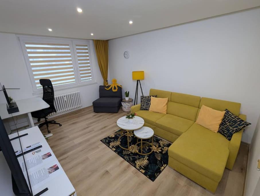 Cool Apartment Znojmo Eksteriør billede